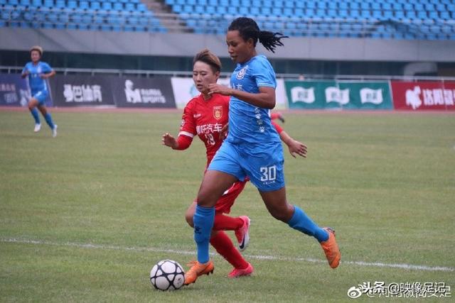 在上海，存够100万的难度超乎想象